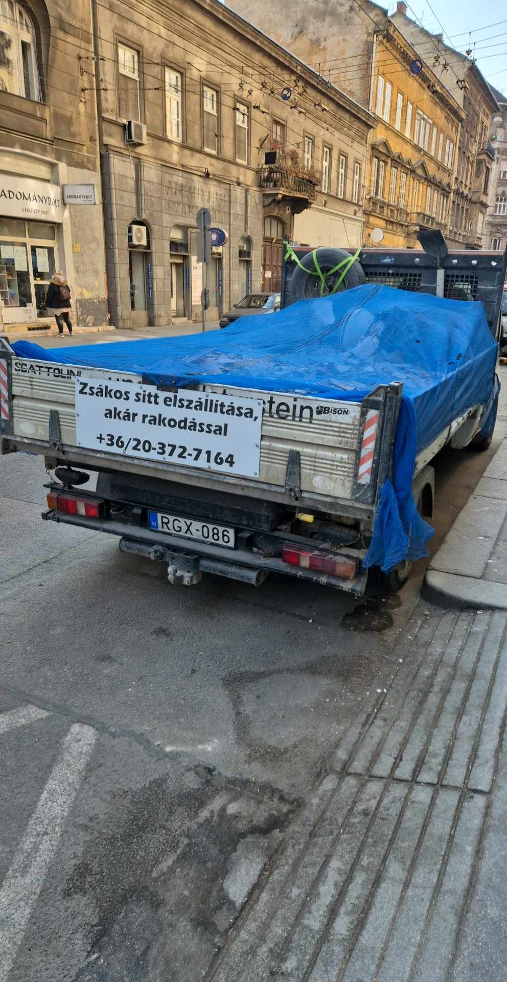 Zsákos sitt elszállítás